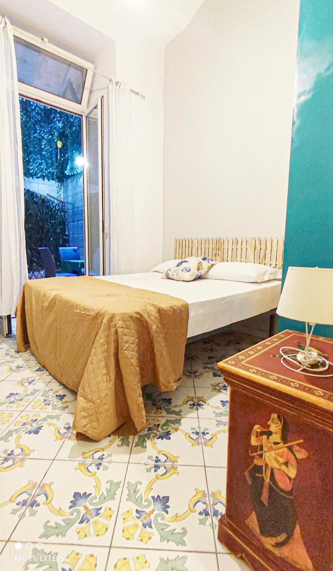 Hotel Museodream 2 By Napulitandream Napoli Esterno foto